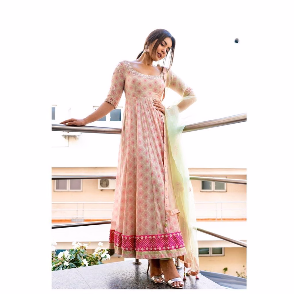 Raashii Khanna