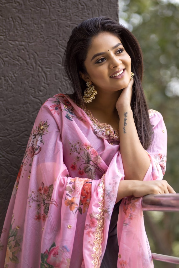 Sreemukhi