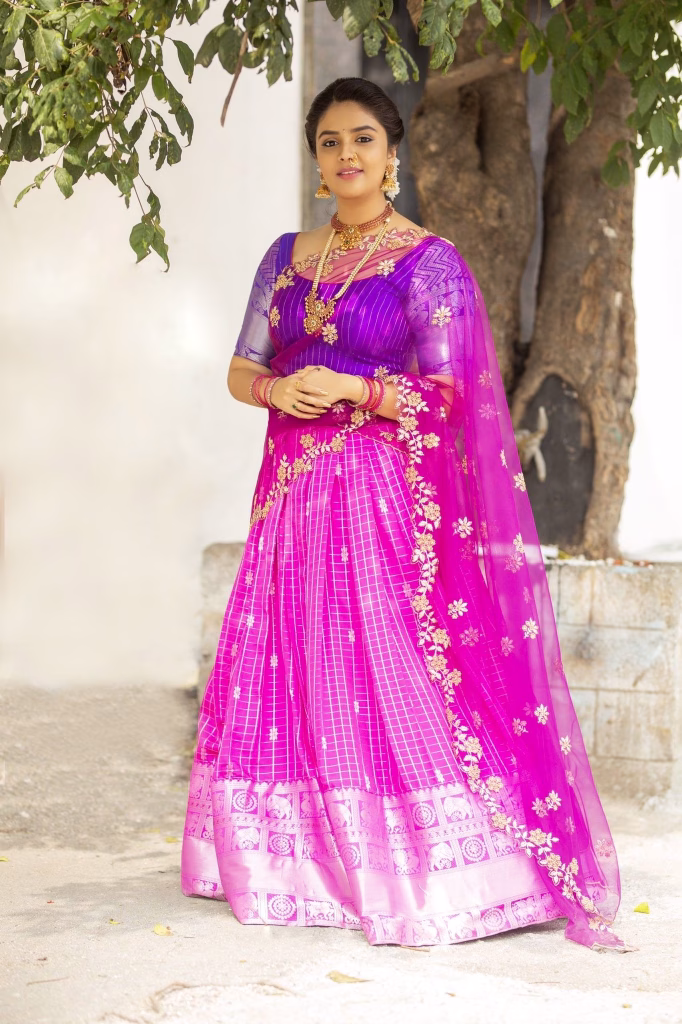 Sreemukhi