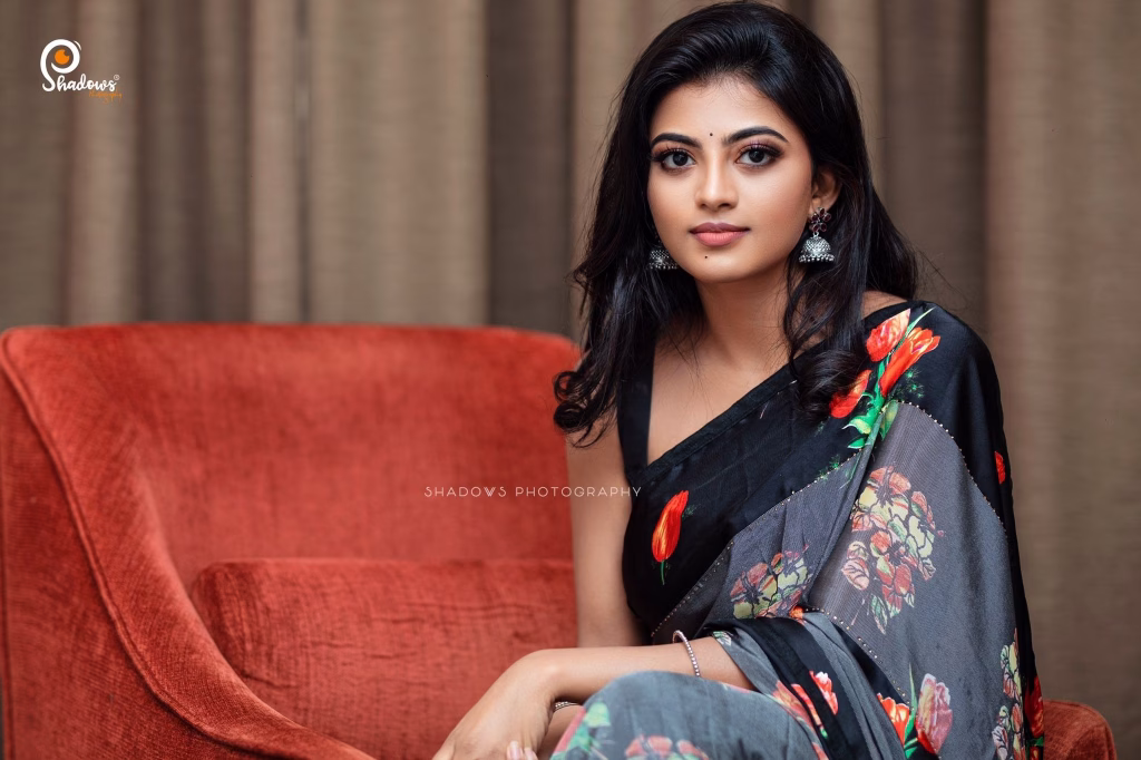 Anandhi