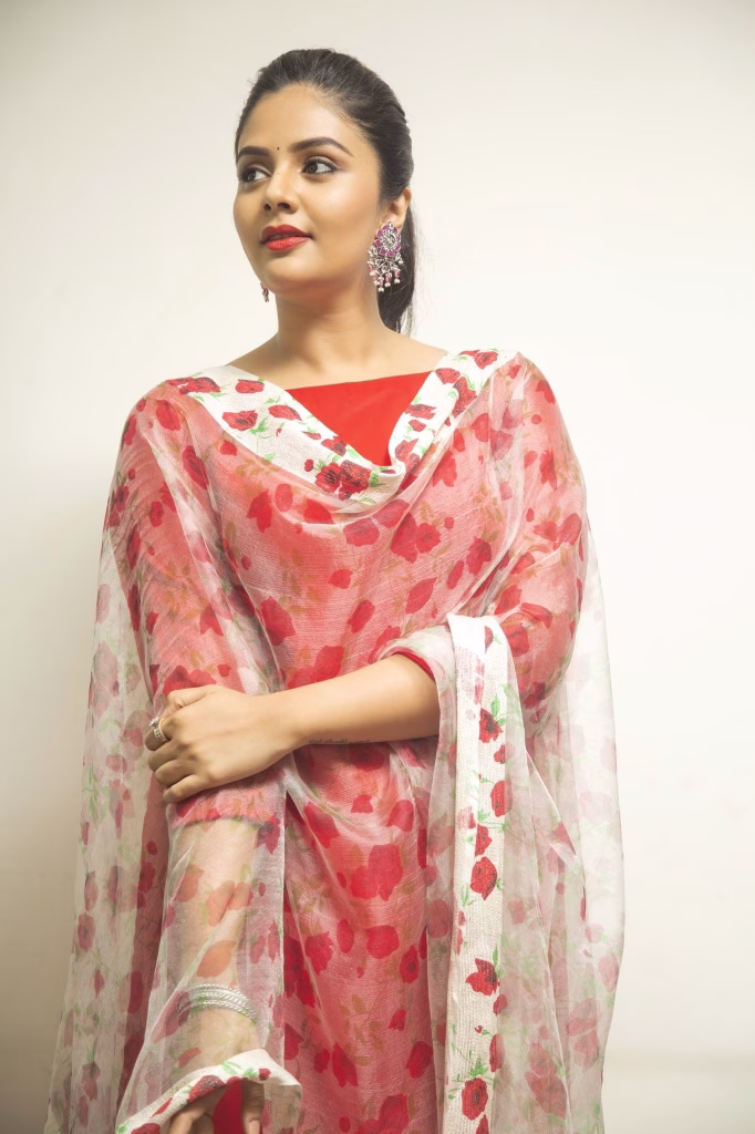 Sreemukhi