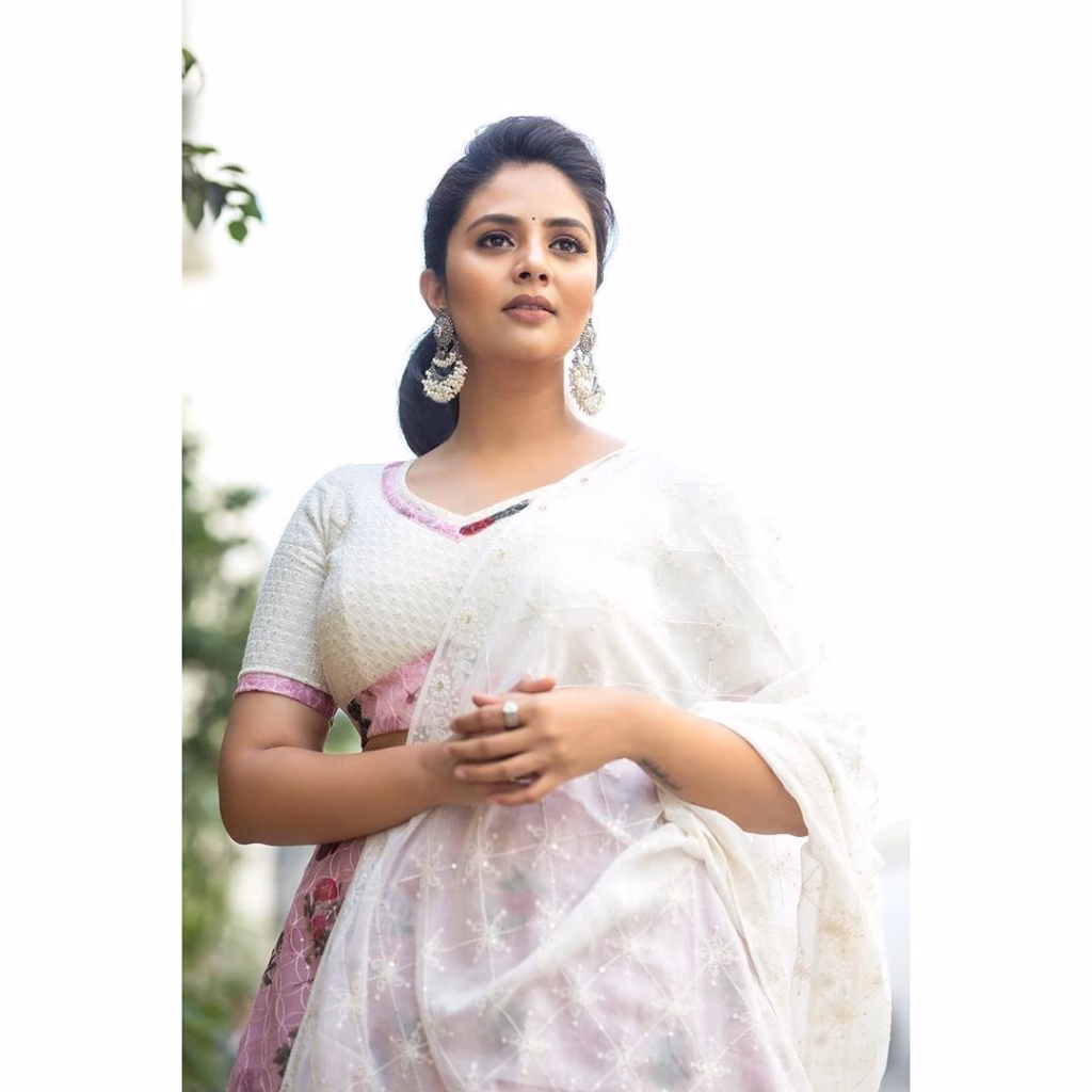 Sreemukhi
