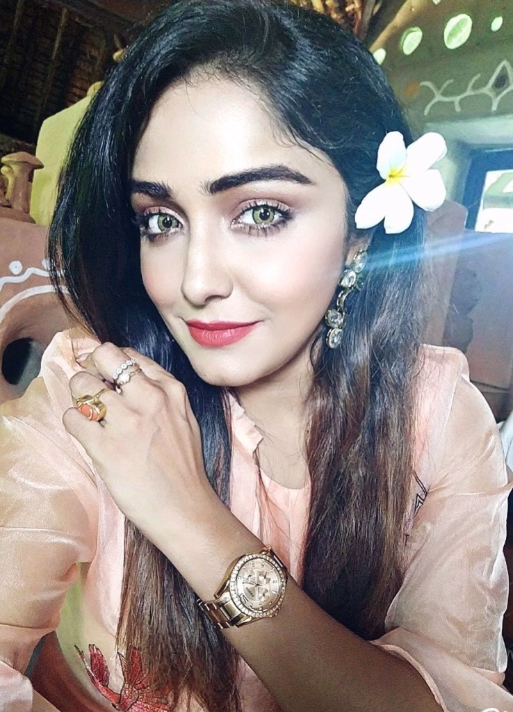 Sayantani Guhathakurta