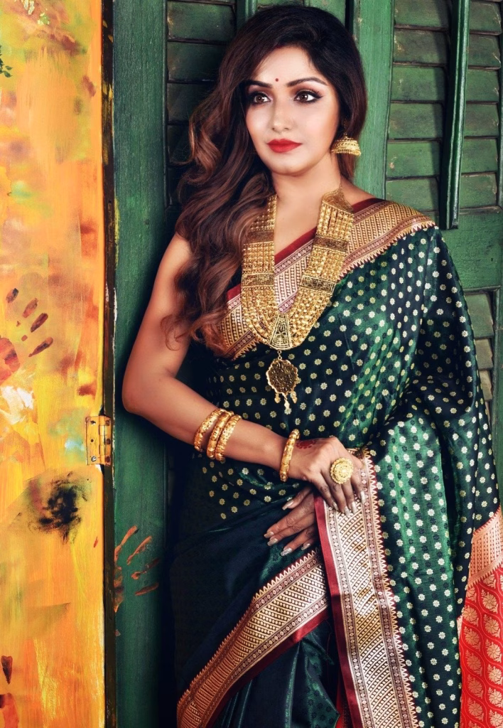 Sayantani Guhathakurta