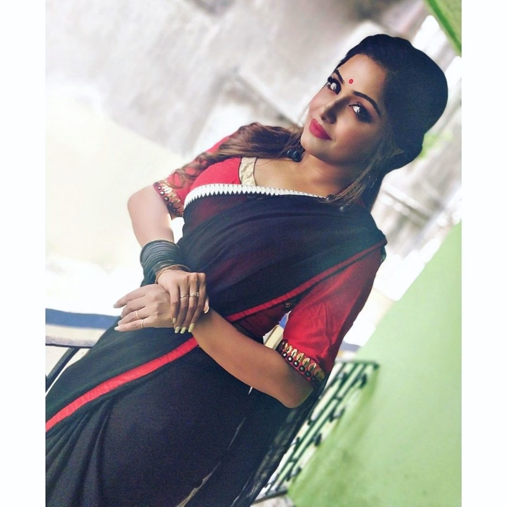 Sayantani Guhathakurta