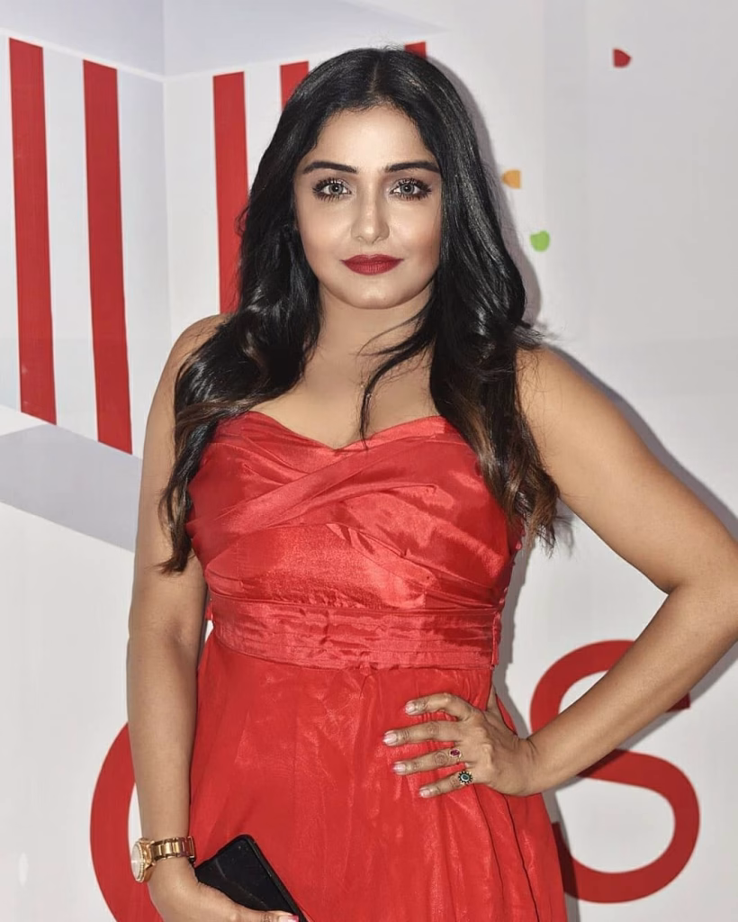 Sayantani Guhathakurta