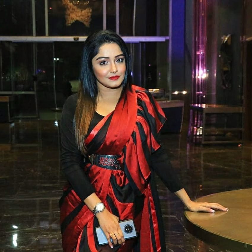 Sayantani Guhathakurta