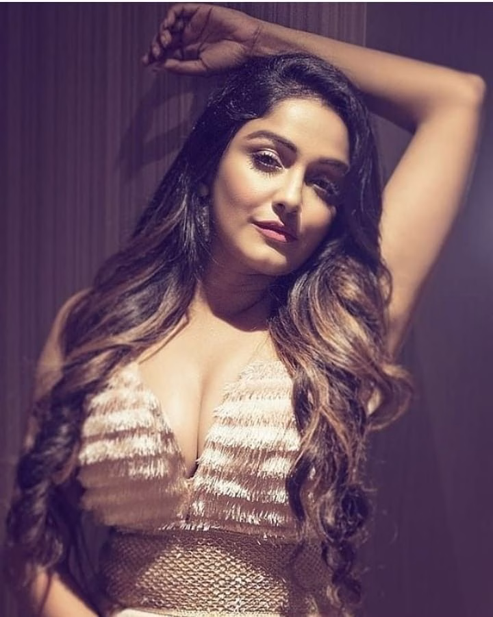 Sayantani Guhathakurta