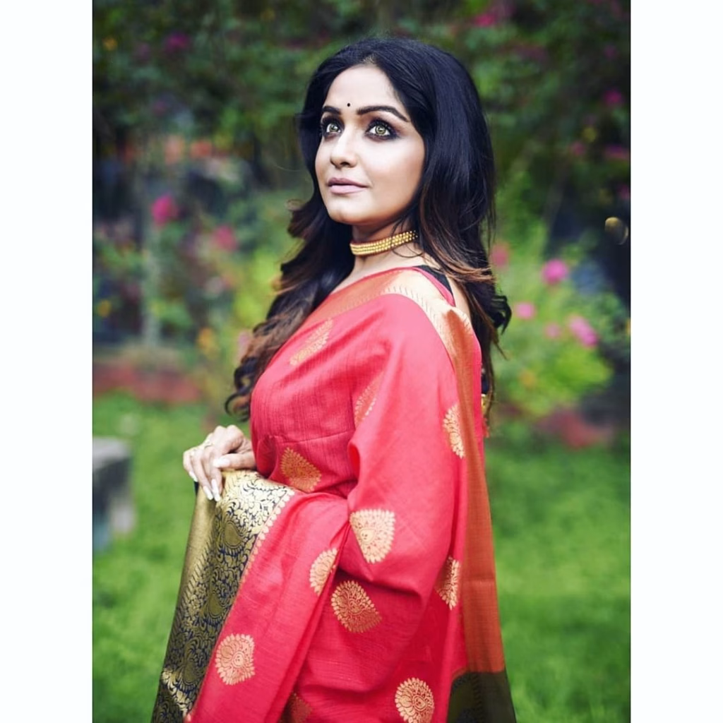Sayantani Guhathakurta