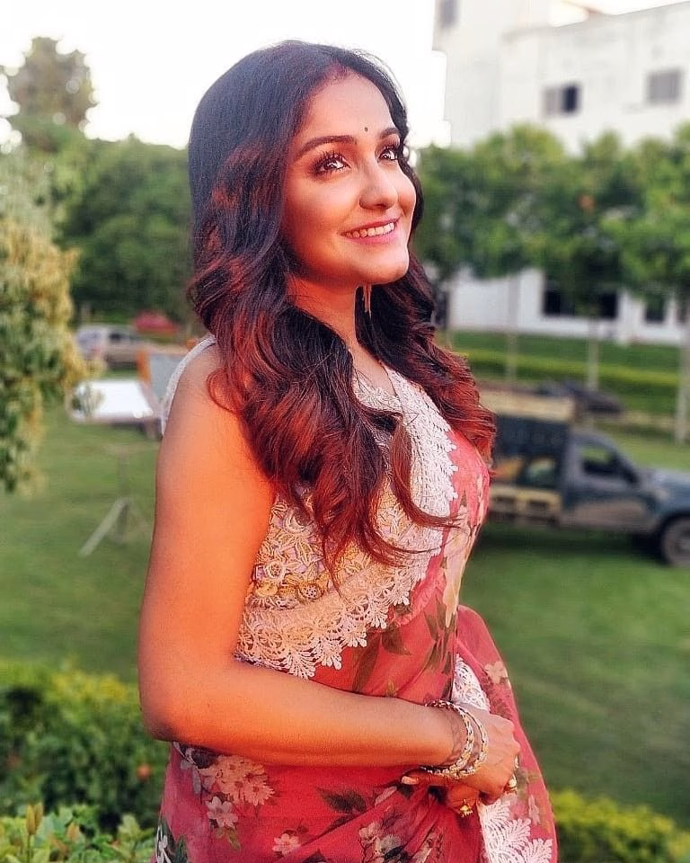 Sayantani Guhathakurta
