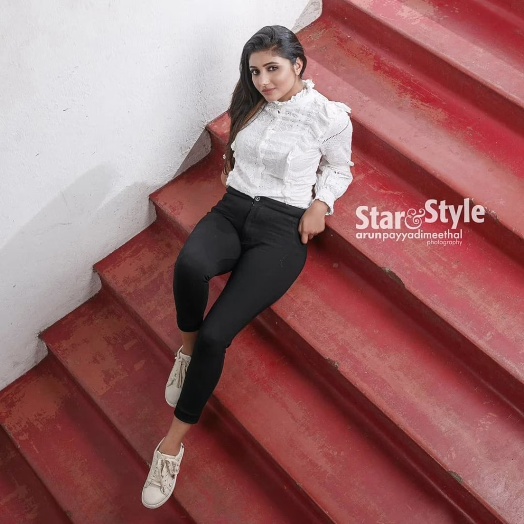Mirna Menon