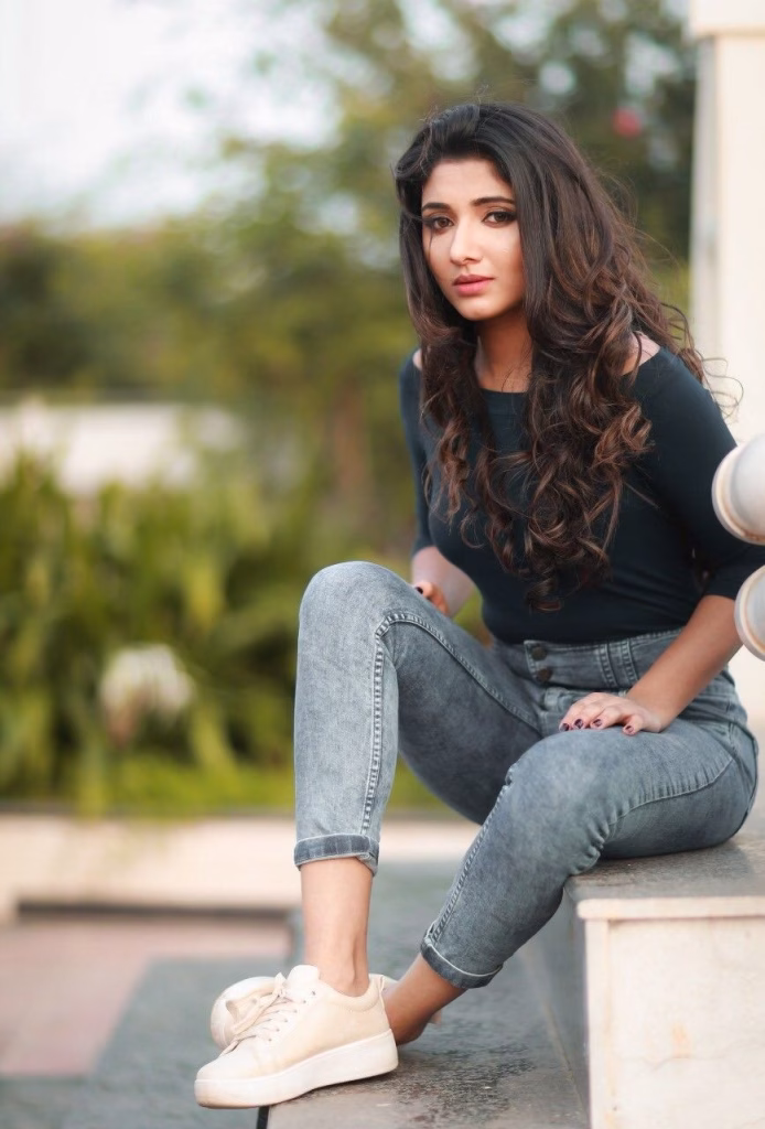 Mirna Menon