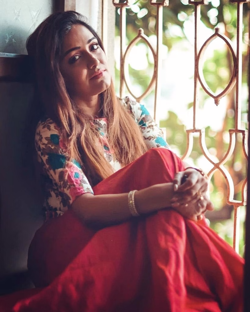 Sayantani Guhathakurta