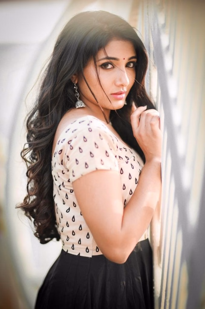 Mirna Menon