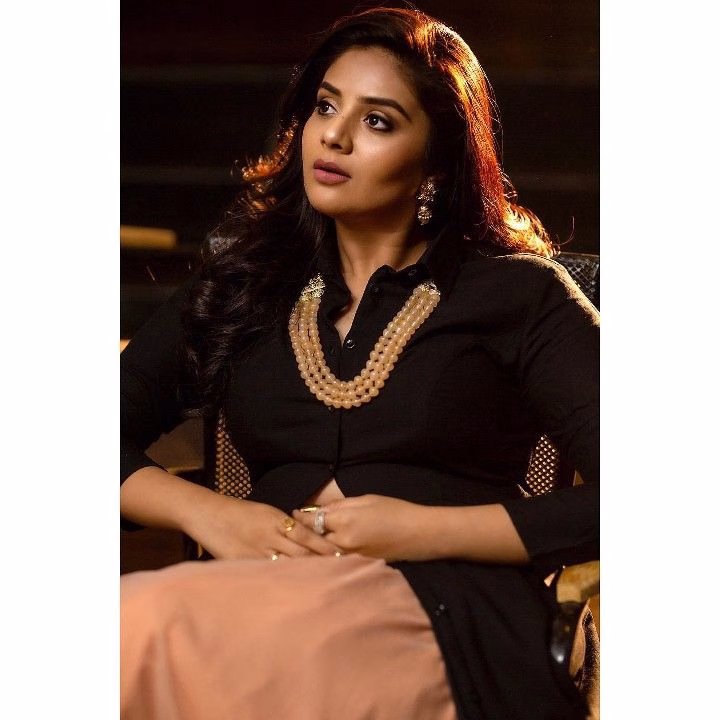 Sreemukhi
