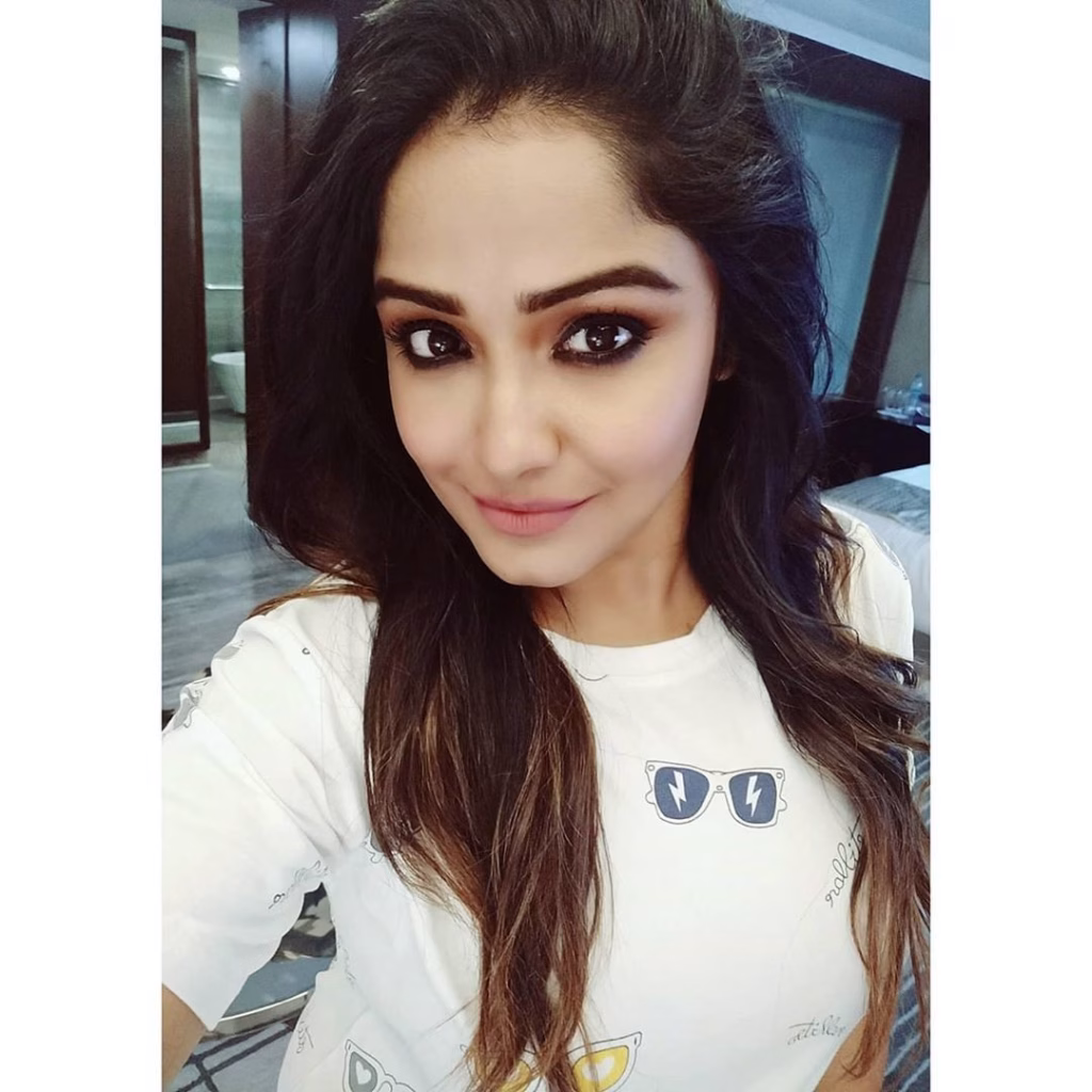 Sayantani Guhathakurta
