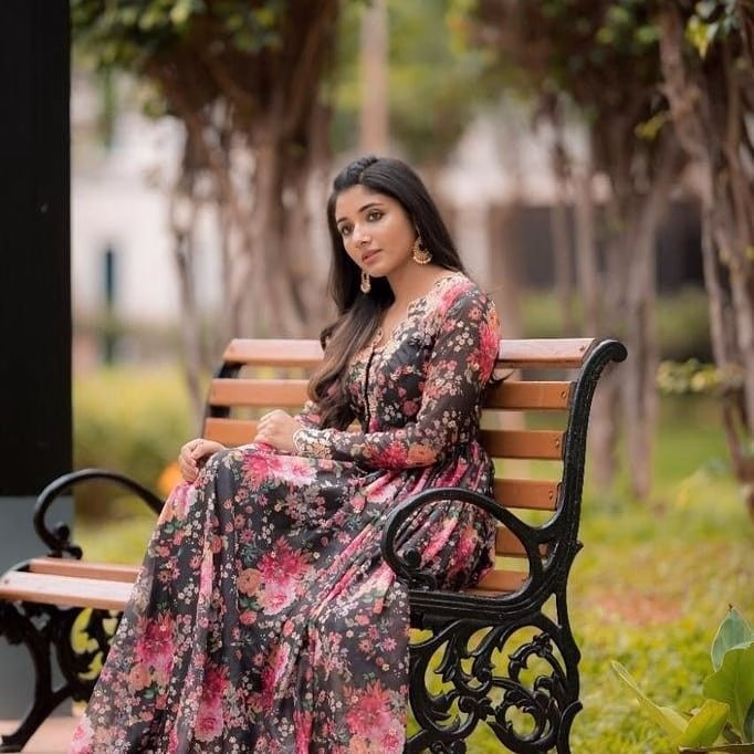 Mirna Menon