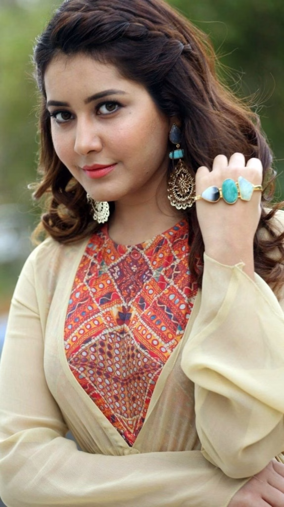Raashii Khanna