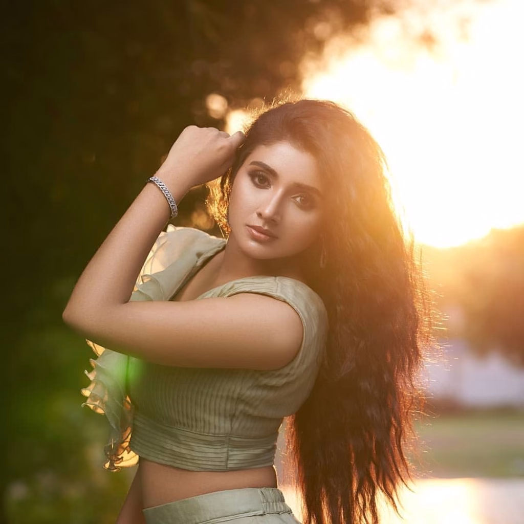 Mirna Menon