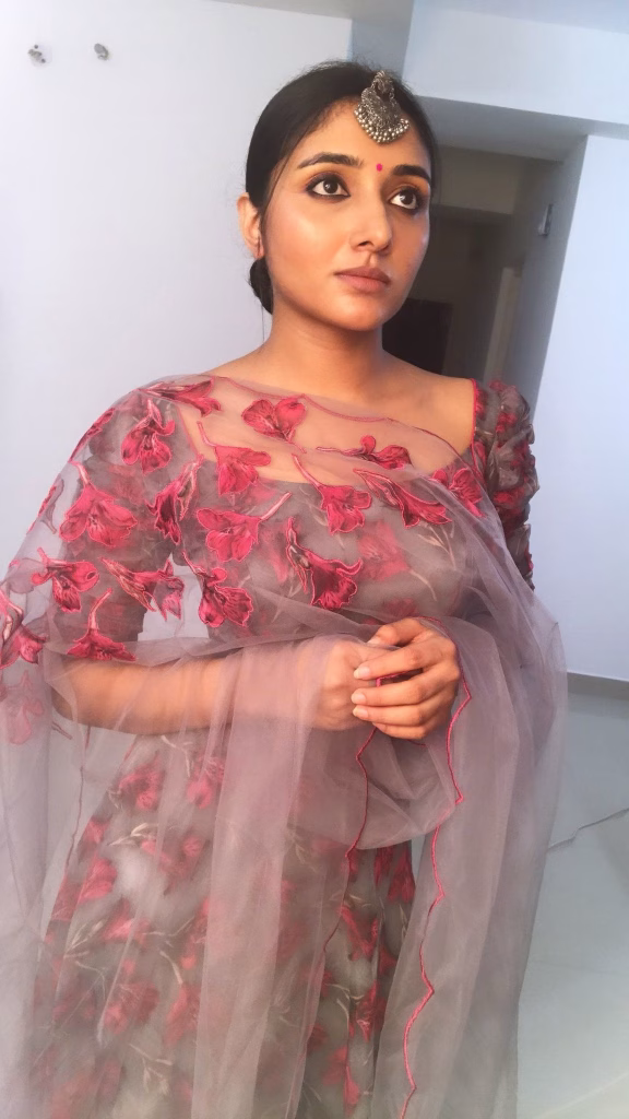 Mirna Menon