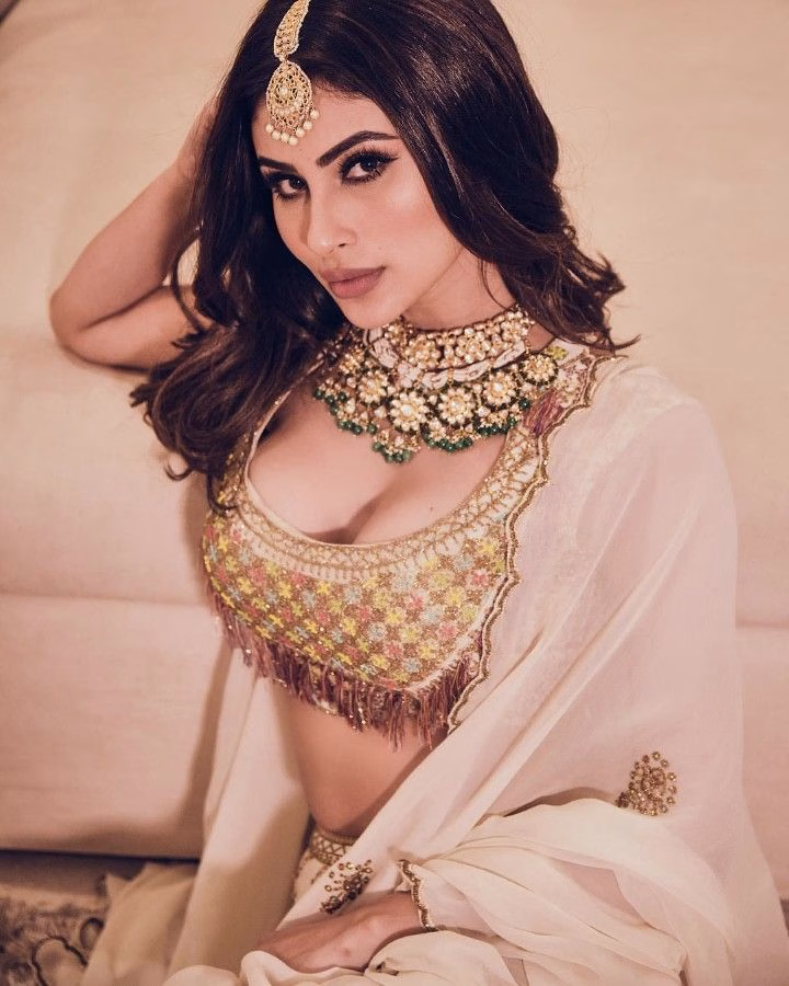 Mouni Roy