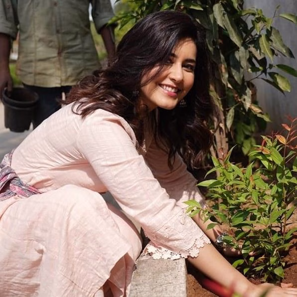 Raashii Khanna