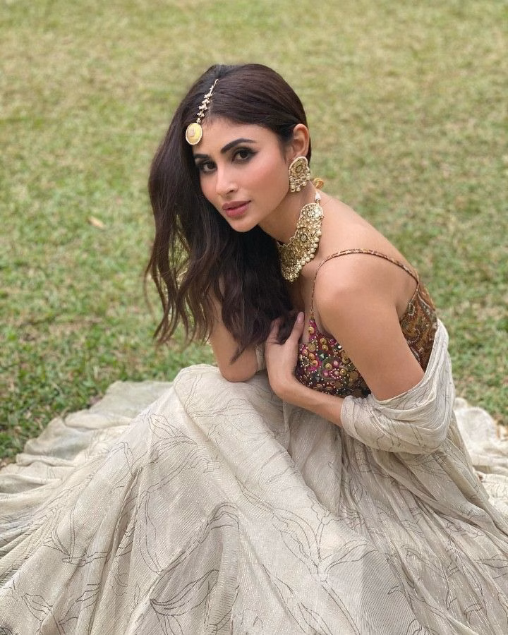 Mouni Roy