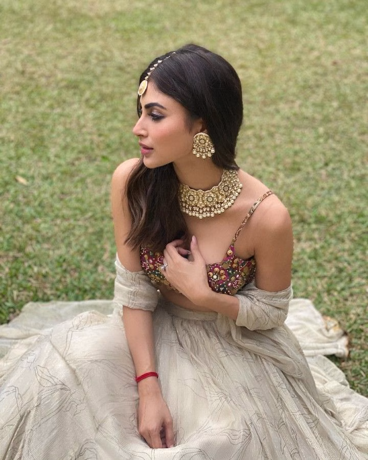 Mouni Roy