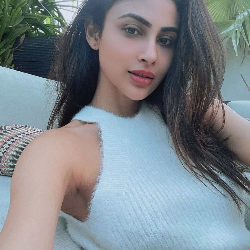 Mouni Roy