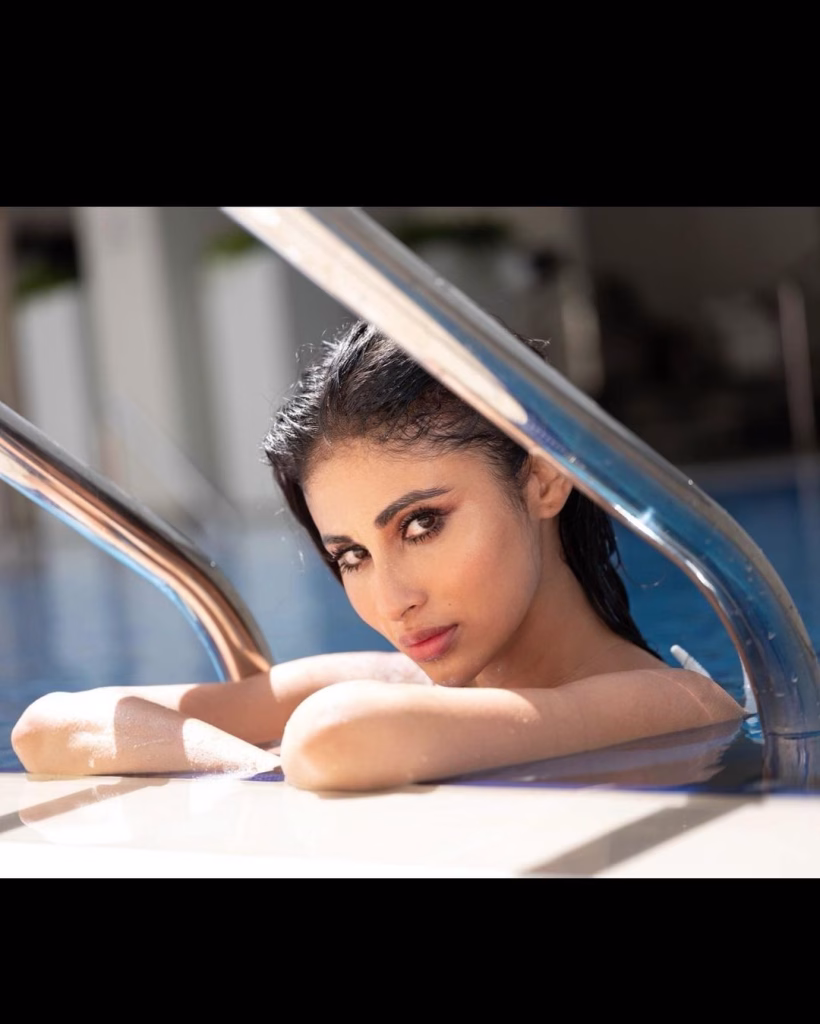 Mouni Roy