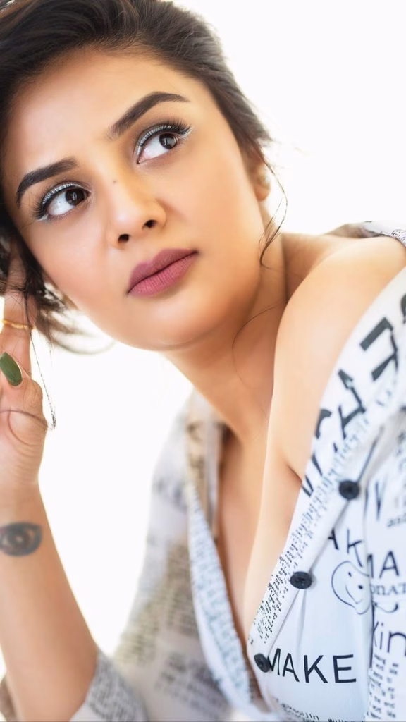 Sreemukhi