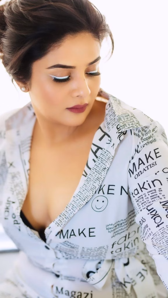 Sreemukhi
