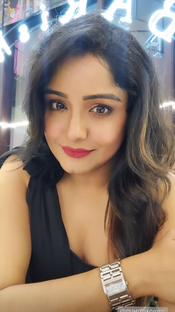 Sayantani Guhathakurta