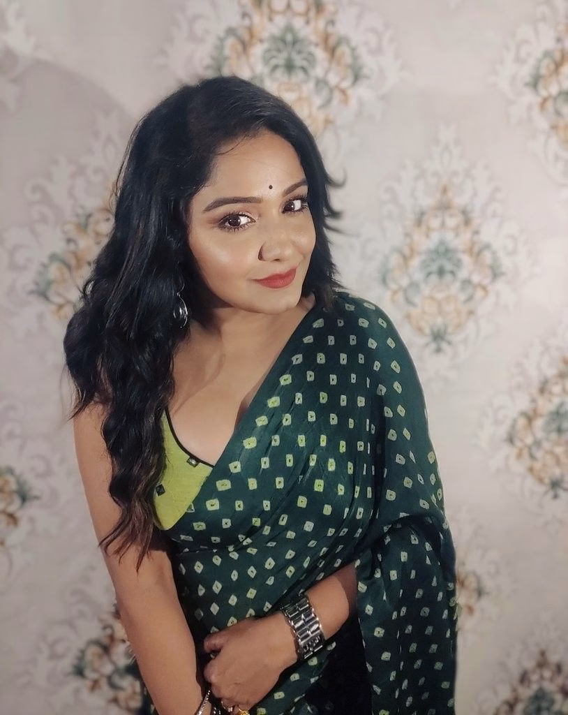 Sayantani Guhathakurta