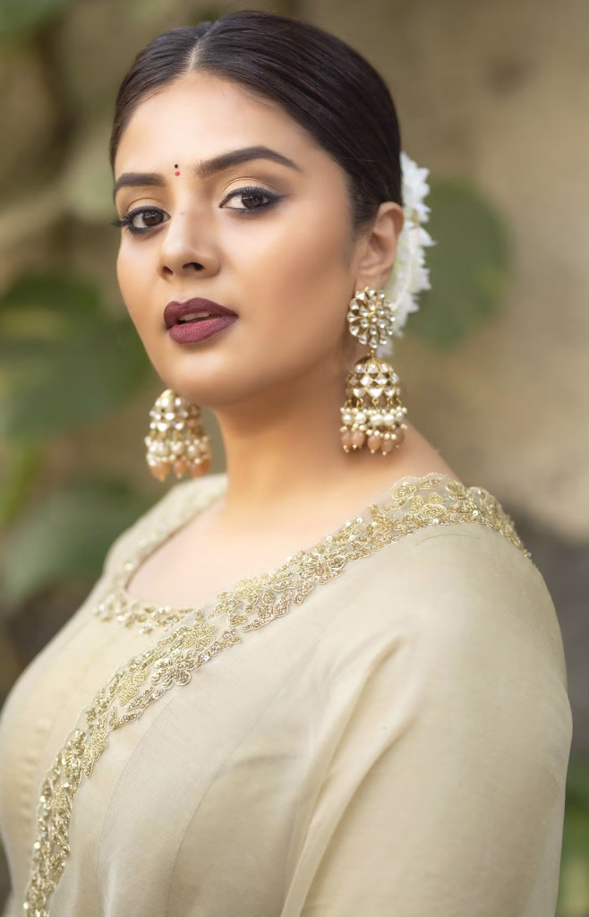 Sreemukhi
