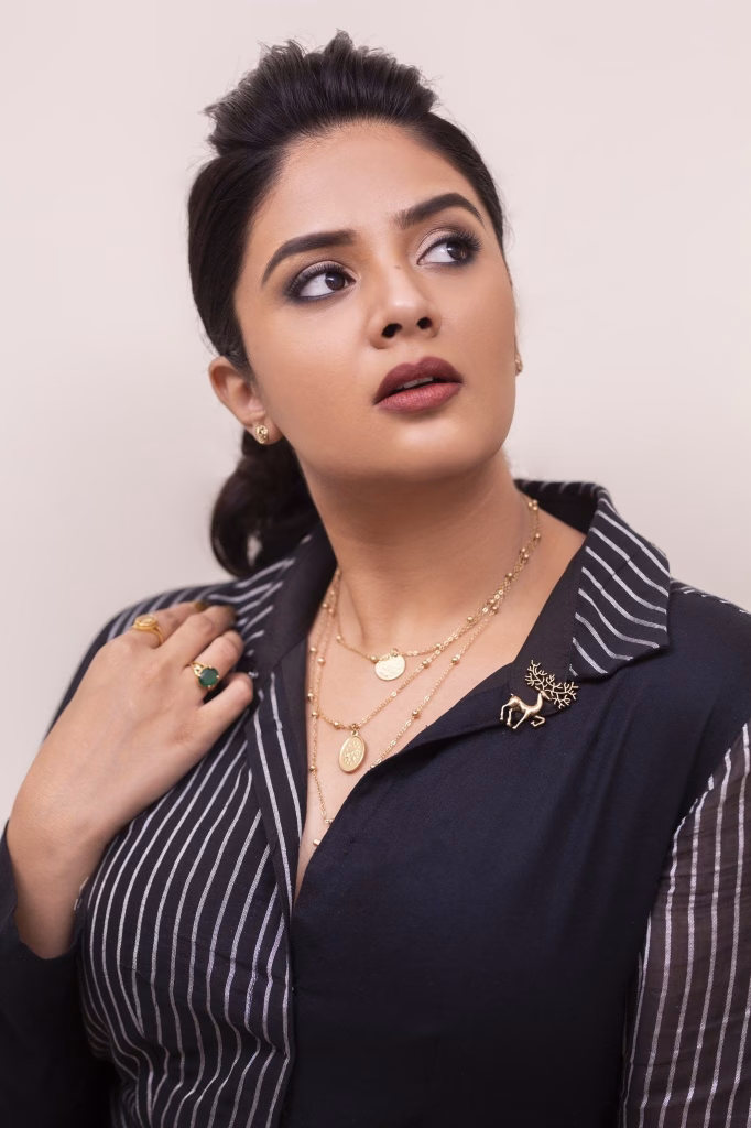Sreemukhi