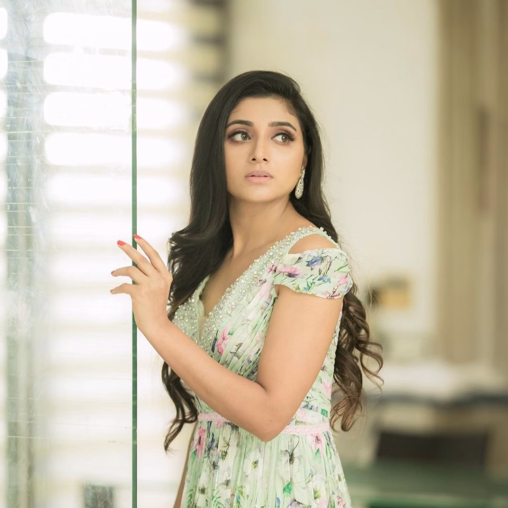 Mirna Menon