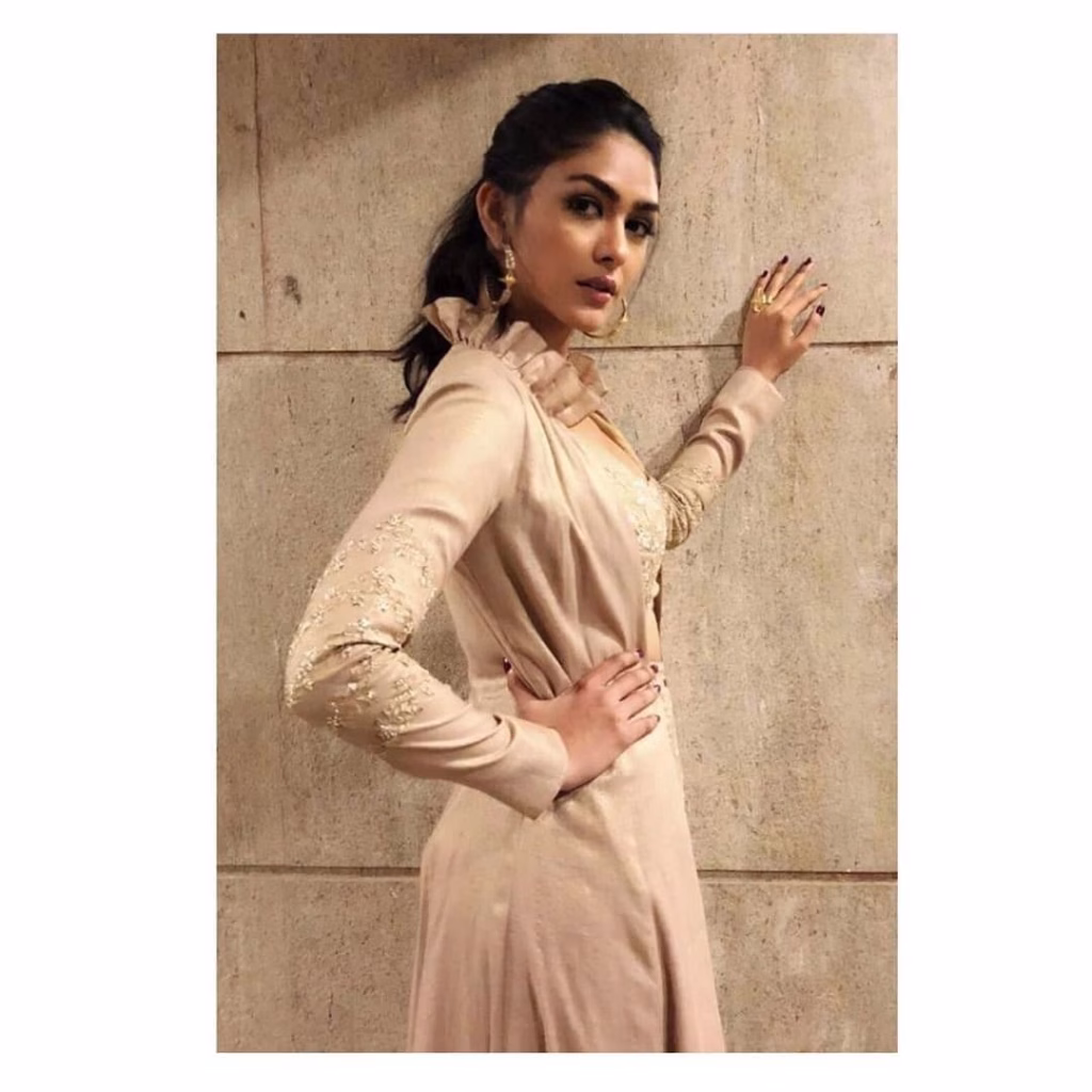 Mrunal Thakur