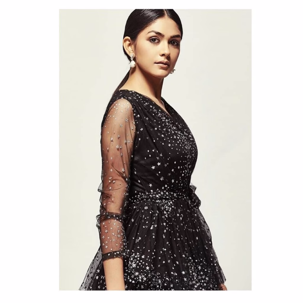 Mrunal Thakur