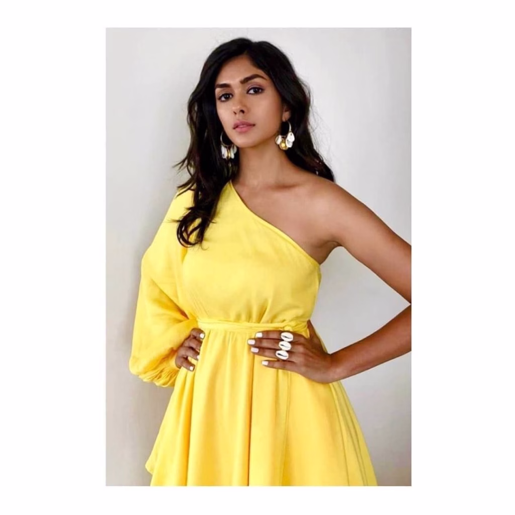 Mrunal Thakur