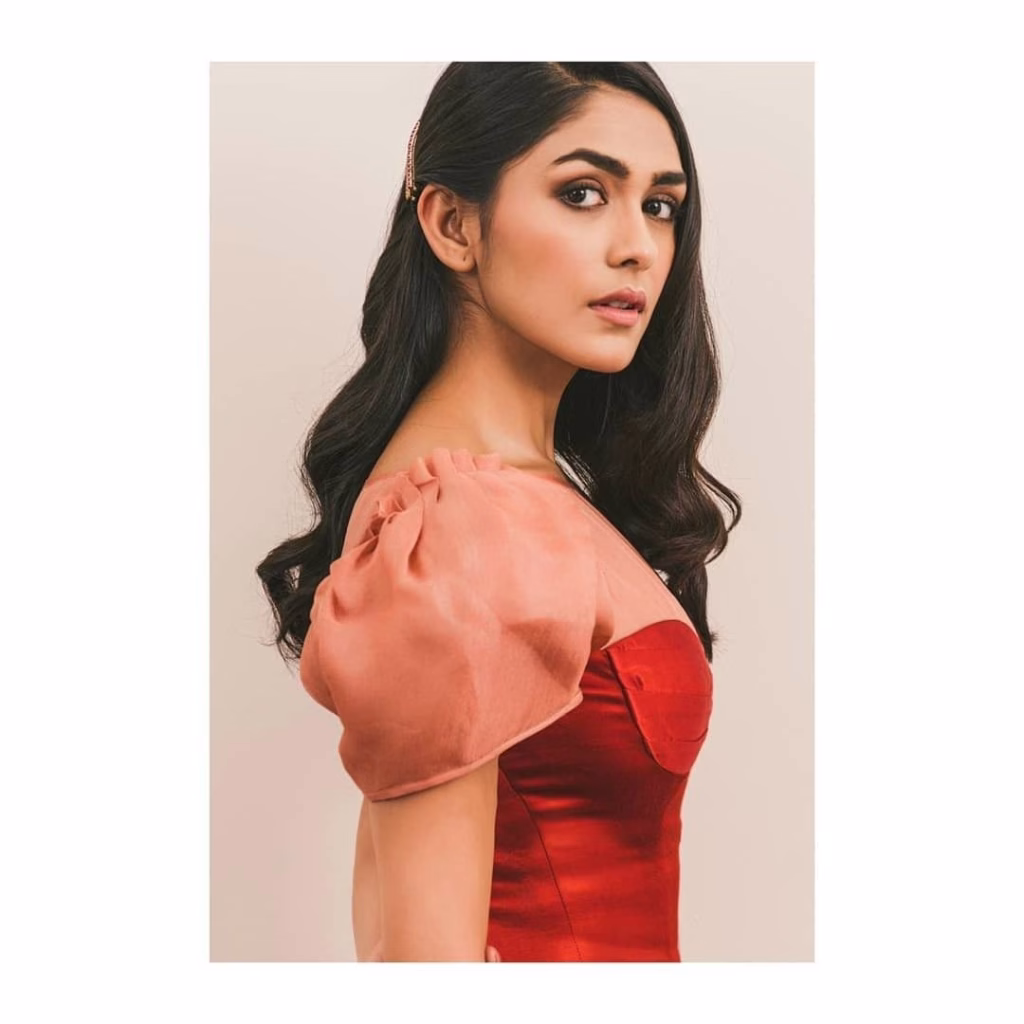 Mrunal Thakur