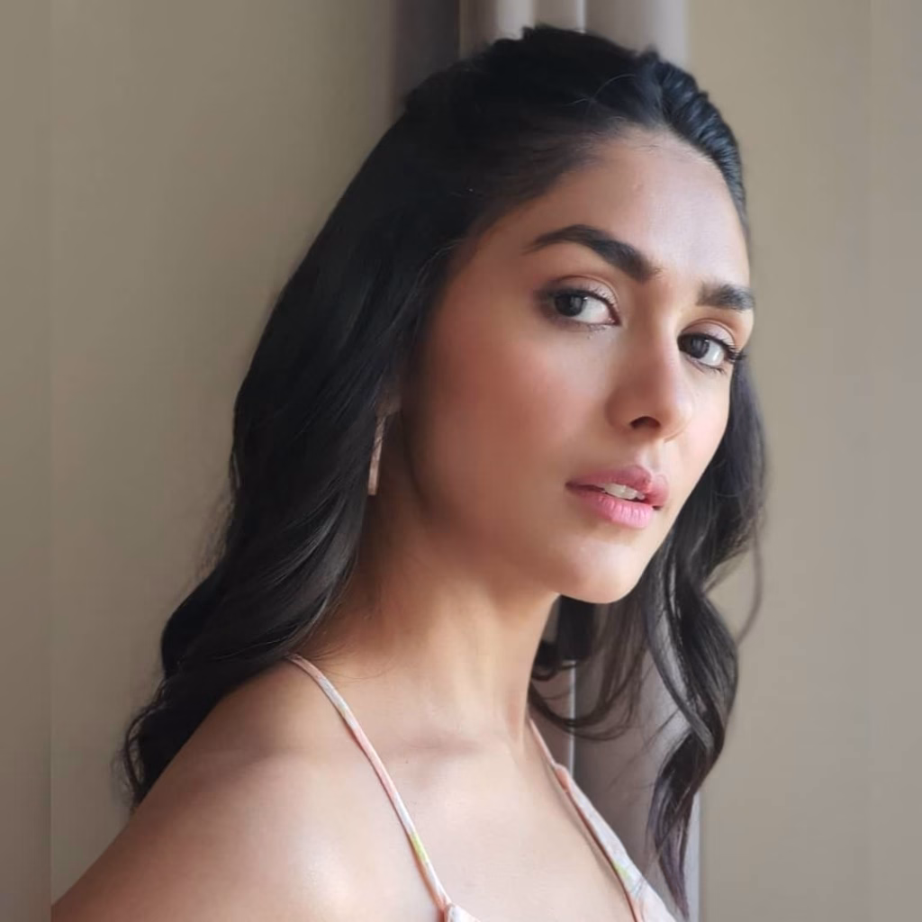 Mrunal Thakur