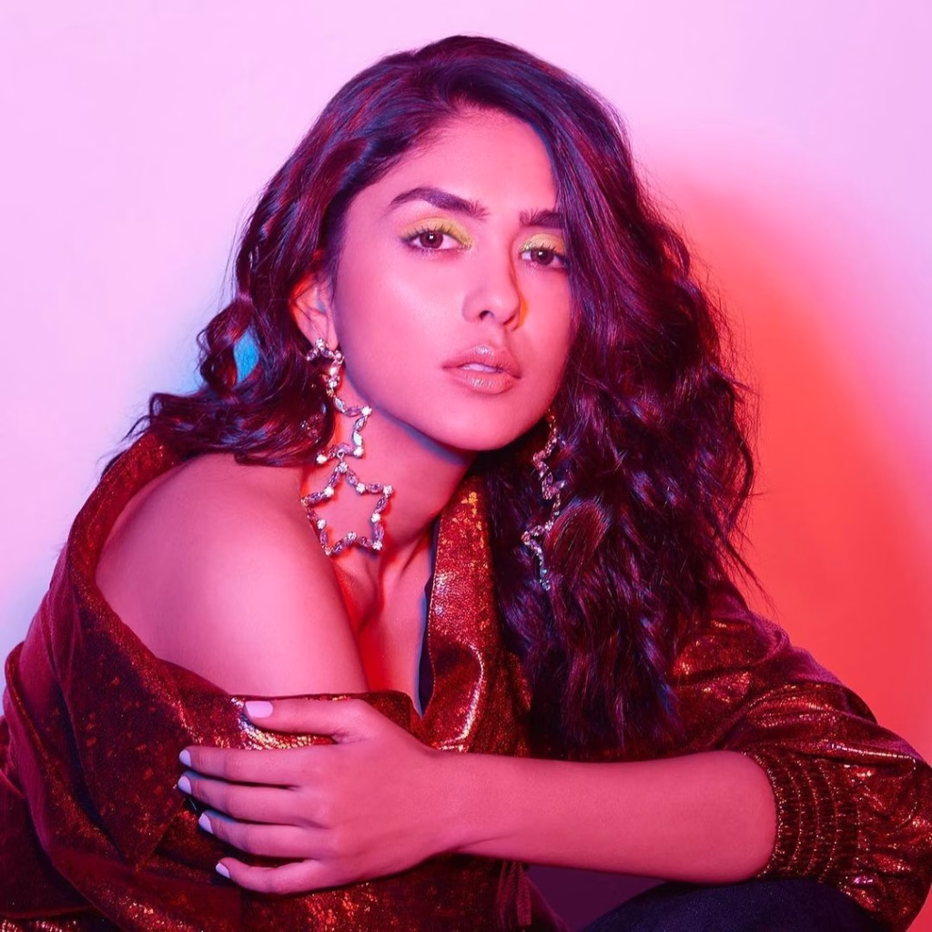 Mrunal Thakur
