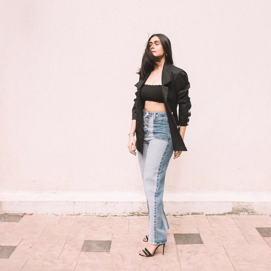Mrunal Thakur