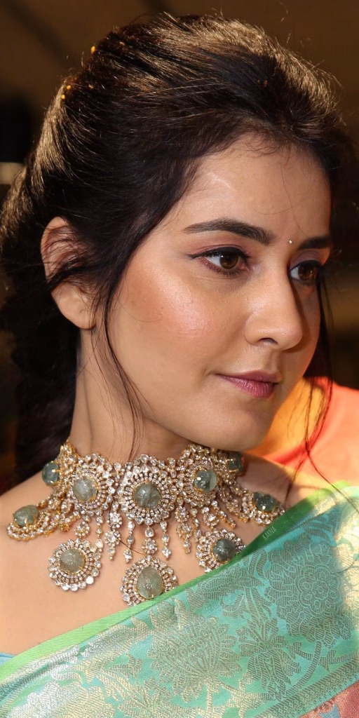 Raashii Khanna