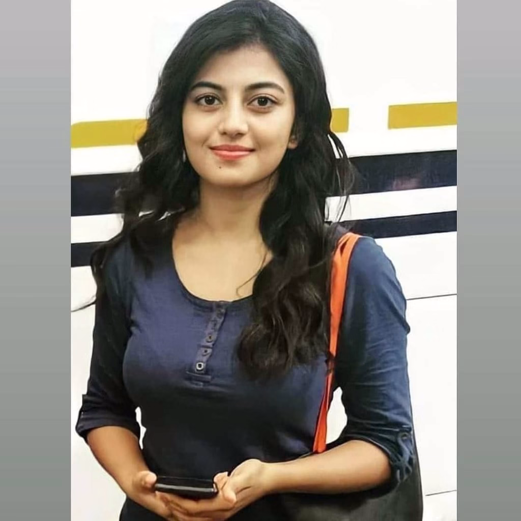 Anandhi