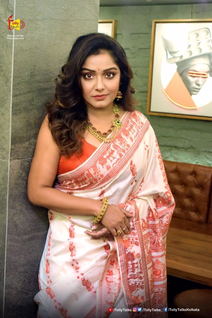 Sayantani Guhathakurta