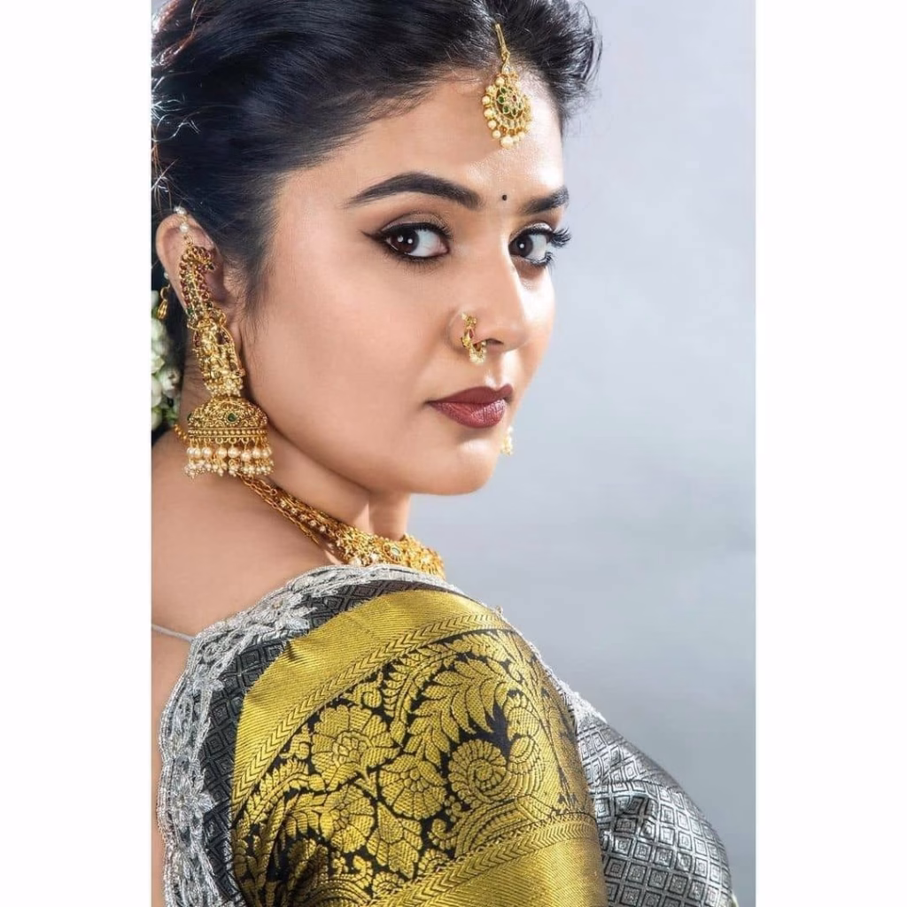 Sreemukhi