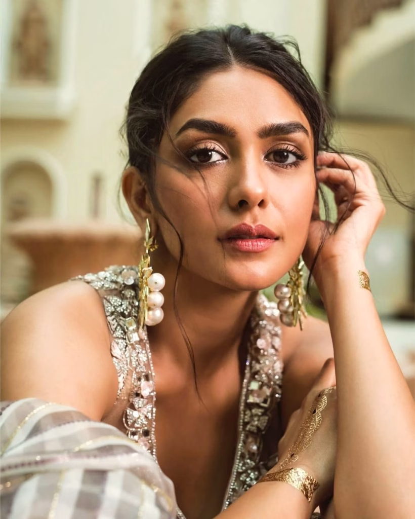 Mrunal Thakur