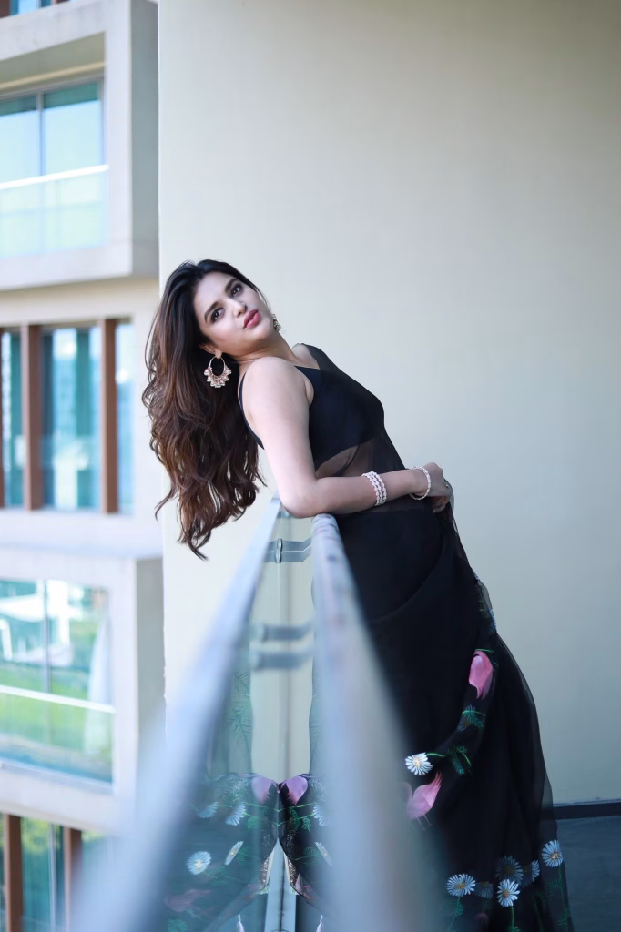 Nidhhi Agerwal